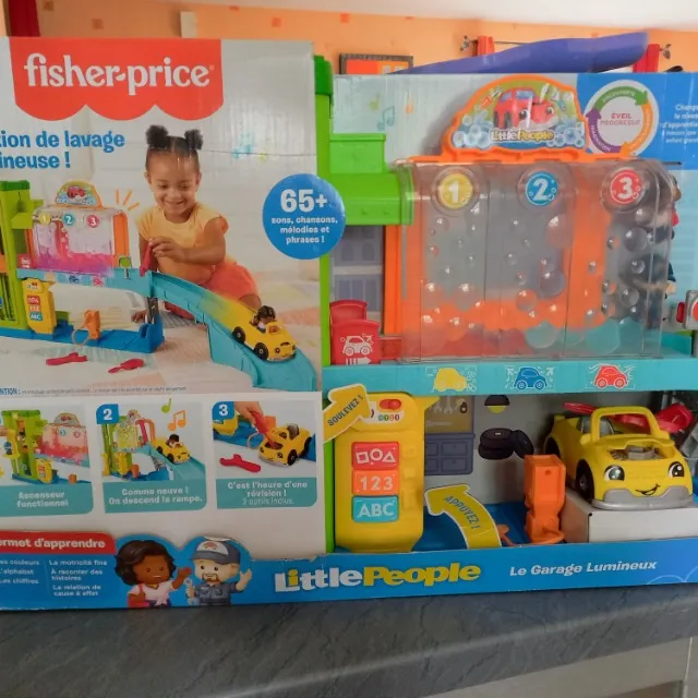 Garage little people commande spring camp
