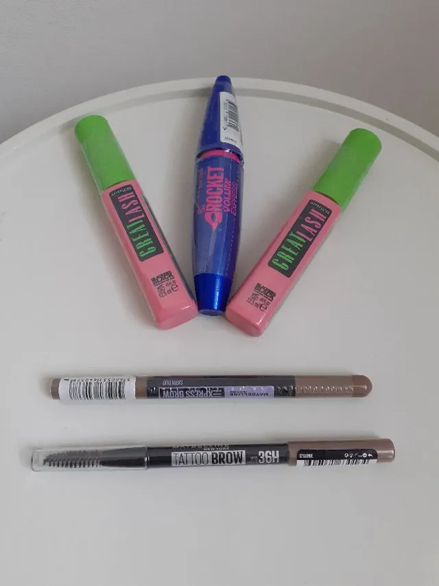 Maquillage pour les yeux Maybelline NY