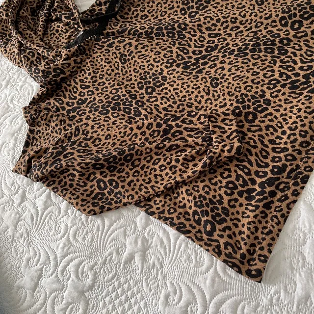 Un sweat-shirt panthère 🐆