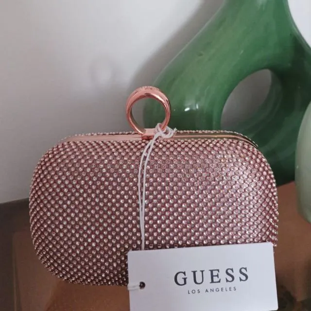 Petite folie chez guess