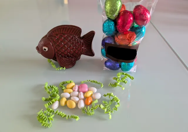 Poisson et oeufs de Pâques !