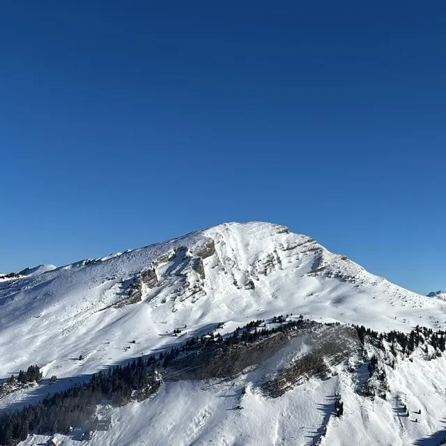 Champery aux portes du Soleil en France