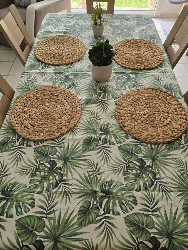 Une jolie nappe botanic