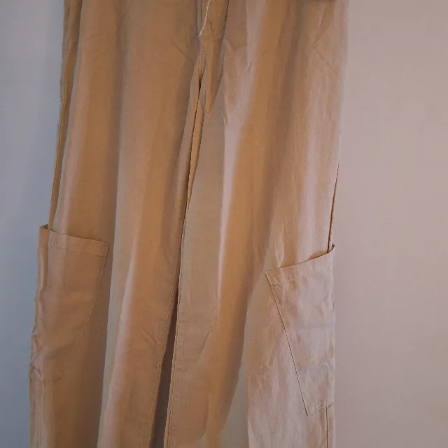 LEGERETE DU PANTALON