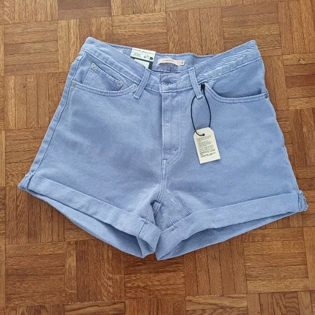 short levi's