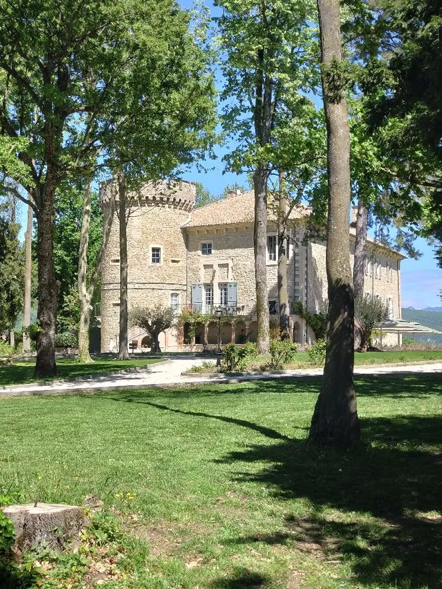 Château les Oliviers de Salette