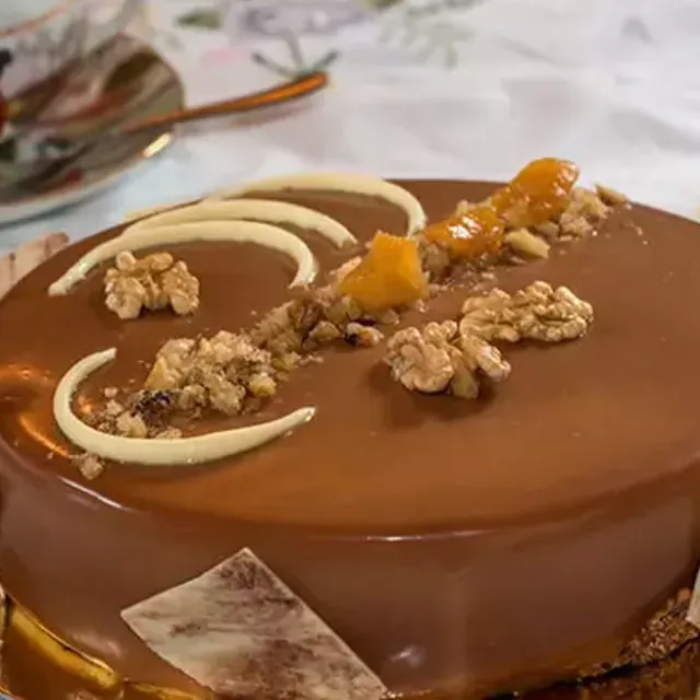 Gâteau au caramel poire et noix