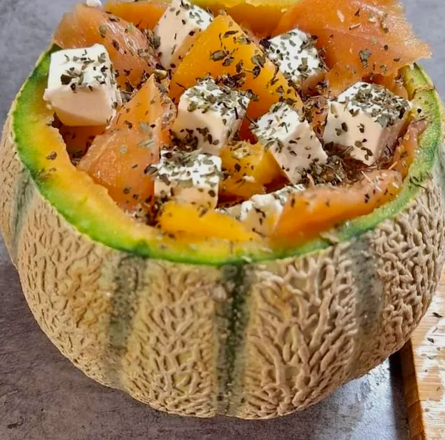 Fraîcheur de melon dans son lit de saumon