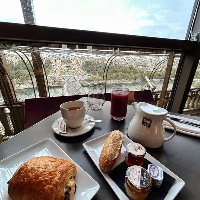 Café restaurant Tour Eiffel