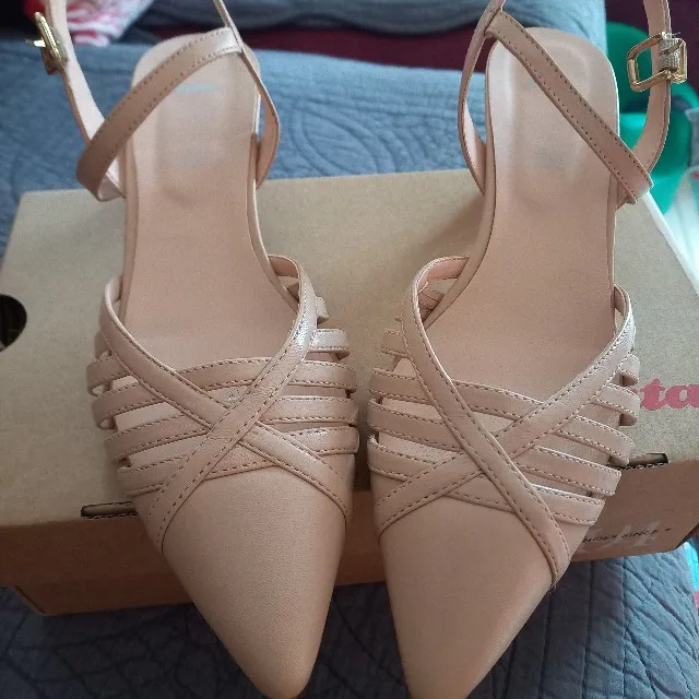 Commande Bata slingback beige