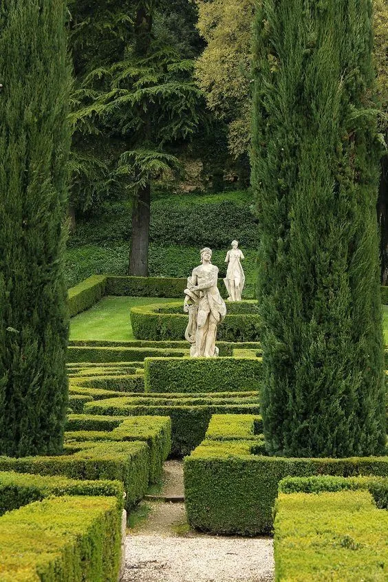 Promenade dans les Jardins de Versailles