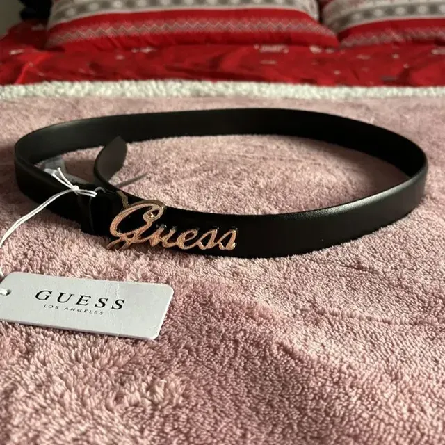 Superbe ceinture Guess