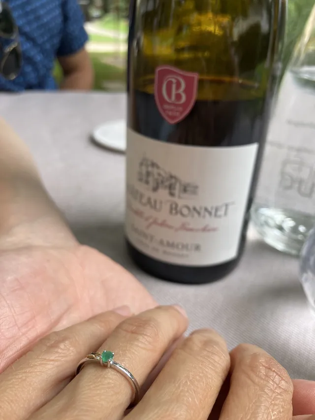 Bague avec une émeraude