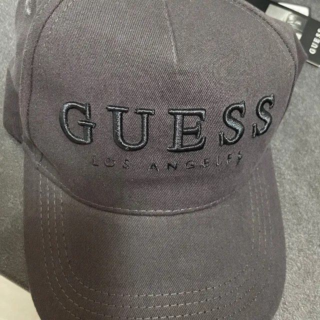 Casquette Guess