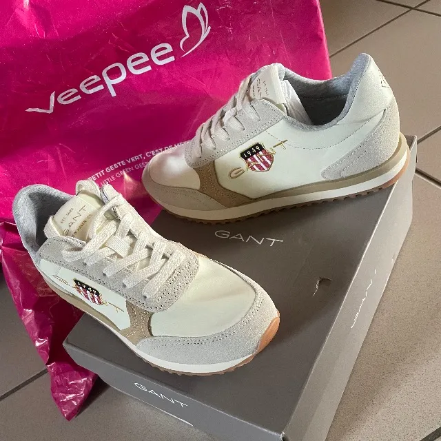 Sneakers Beja cuir suédé couleur beige de GANT pour femme