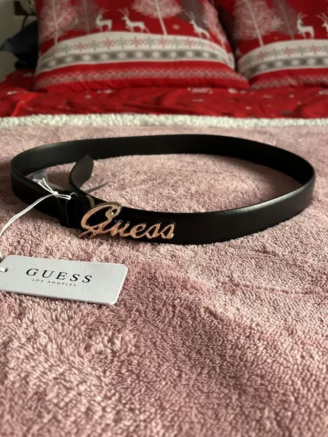 Superbe ceinture Guess