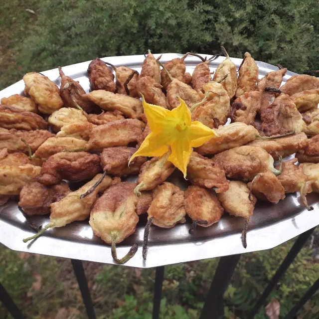 Beignets de fleurs de courgettes