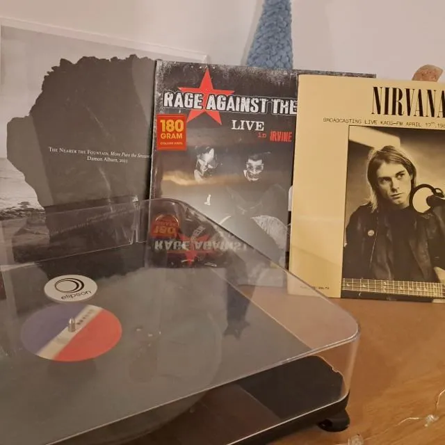 des nouveaux vinyles pour ma platine!