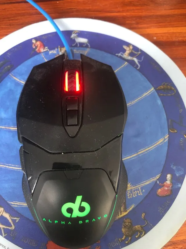 Souris de jeu "Alpha Bravo GZ-1" + Station de recharge  - Veho