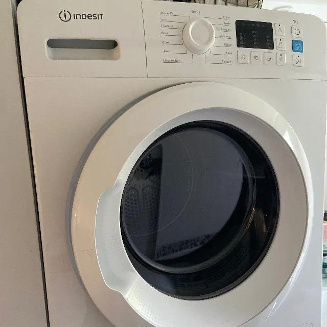 Sèche linge indesit 9kg