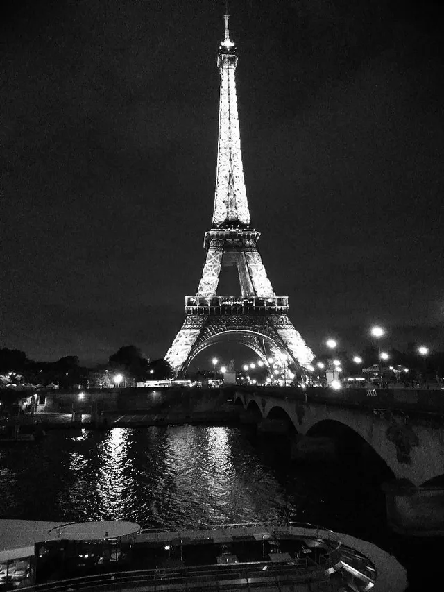 La tour Eiffel 🙏🤩