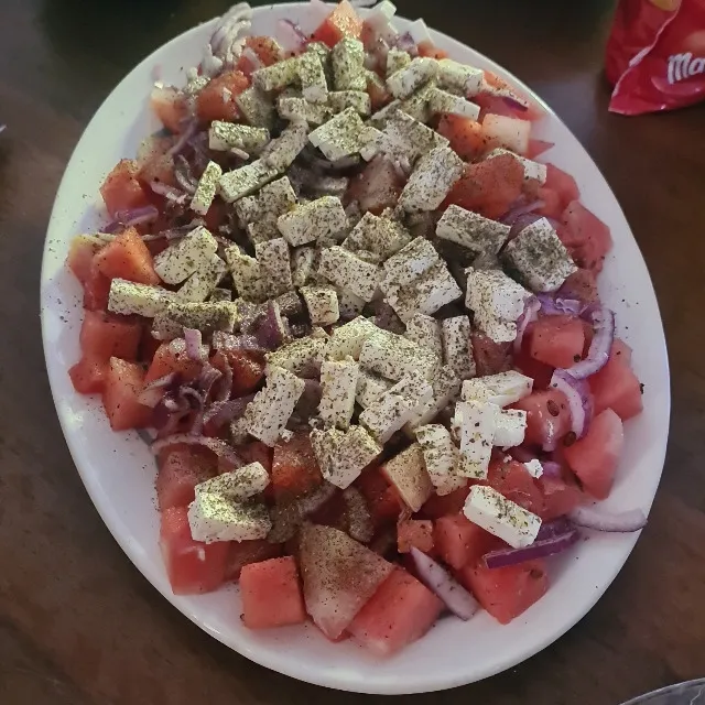 Salade pastèque et fêta