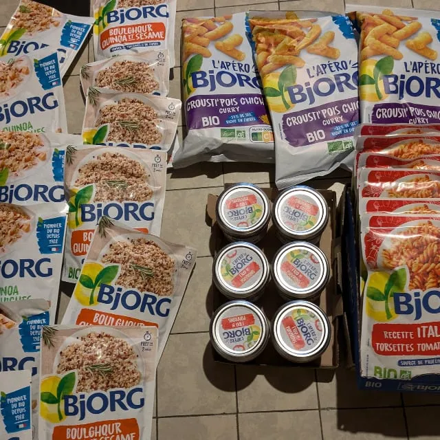 Une grosse commande gourmand Bjorg