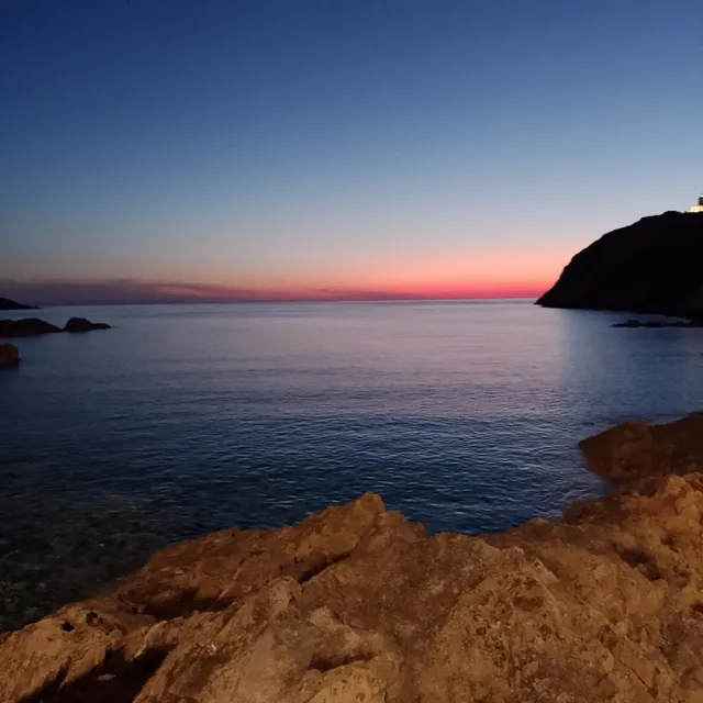 Crépuscule à l'hôtel La Pietra (Ile Rousse)